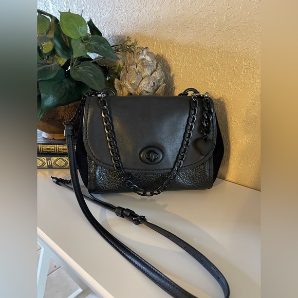 Coach Faye Black Leather Crossbody Bag - Picture 1 of 14